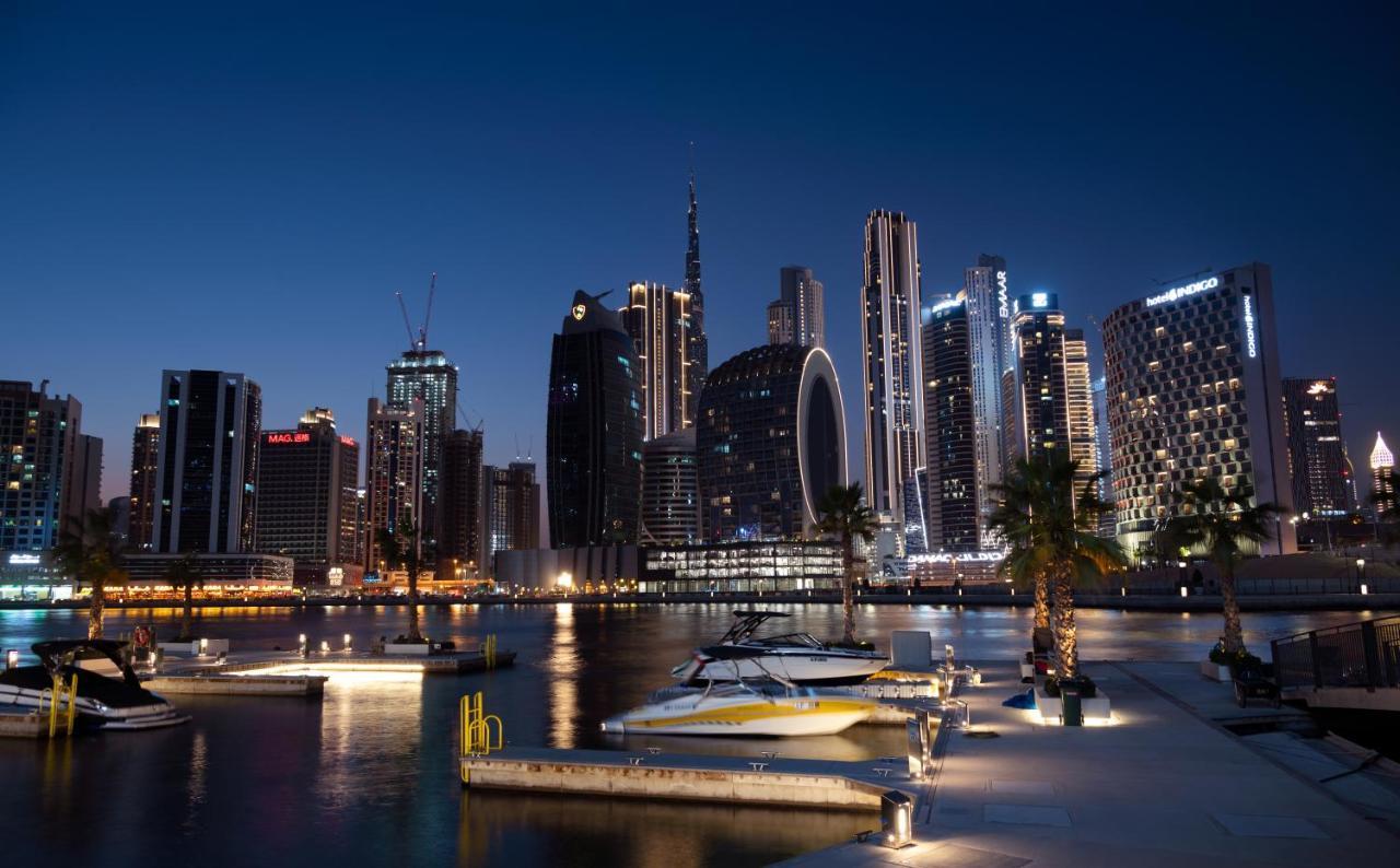 Appartamento Unlock Metropolis Business Bay Dubai Esterno foto