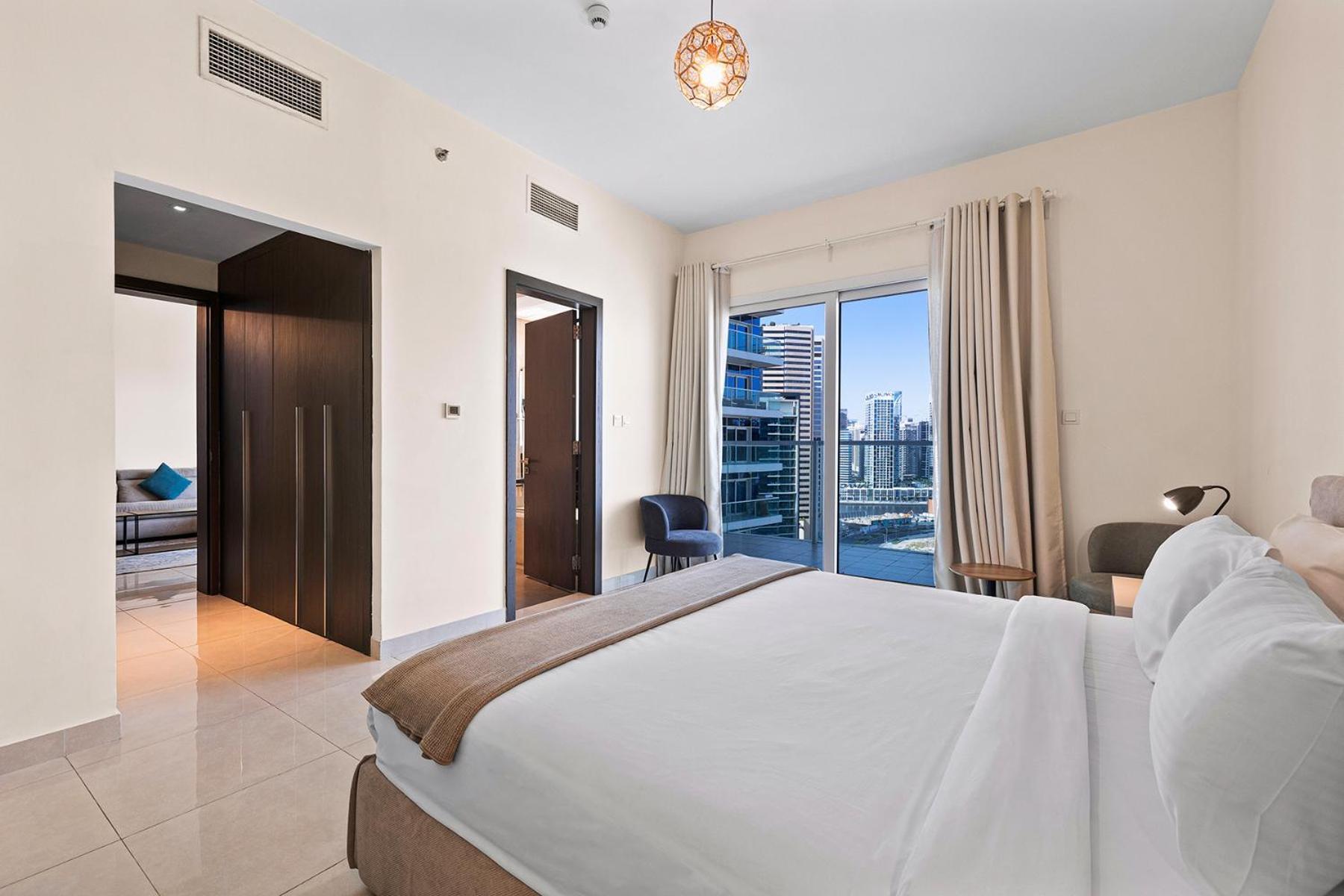 Appartamento Unlock Metropolis Business Bay Dubai Esterno foto